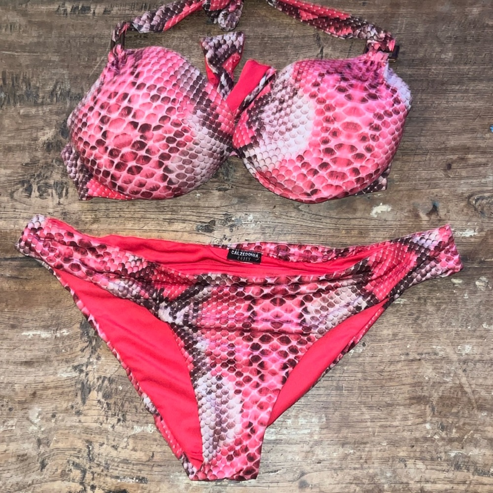Caledonia Corey pink reptilian lightly padded with underwire halter top